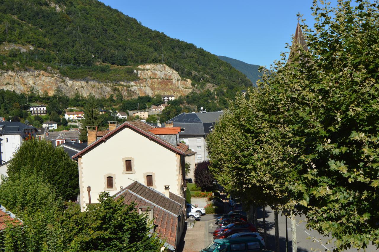 Hotel Restaurant Le Bellevue Ax-les-Thermes Eksteriør billede